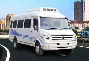 Tempo Traveller in Mount Abu