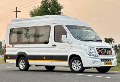 Tempo Traveller in Pushkar