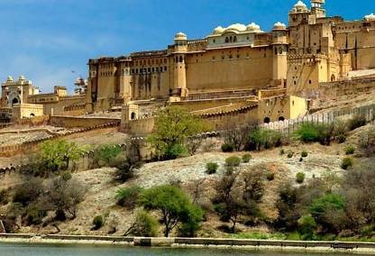 Jaipur Luxury Tour Package